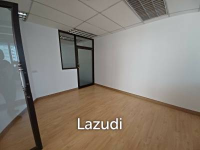 Office space for rent at Prime Building unit 11A size 130 sqm
