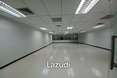 Office space for rent at GMM Grammy Place unit 1906 size 125 sqm