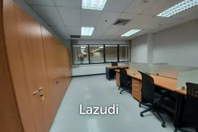 Office space for rent at GMM Grammy Place unit 1206 size 102 sqm