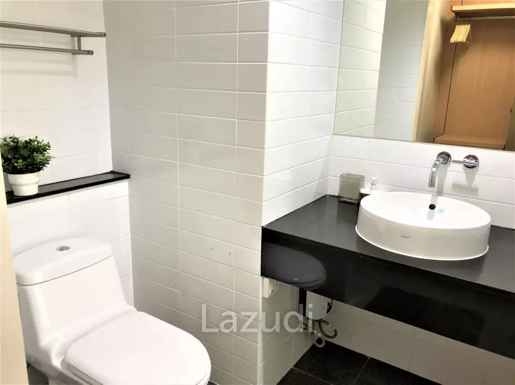 1 bedroom for sale at Ideo Sathorn Taksin