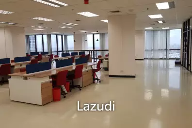 Office space for rent at RS Tower , F.32 , size 654.80 sqm. Included Furnitures ,