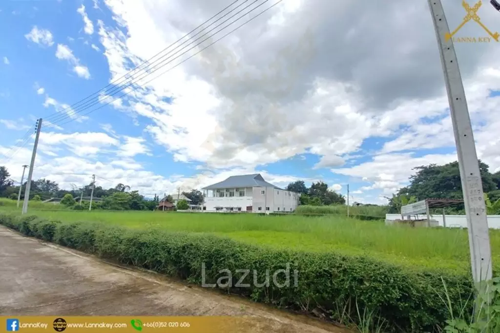 Spacious Freehold Home in Scenic Bua Sali
