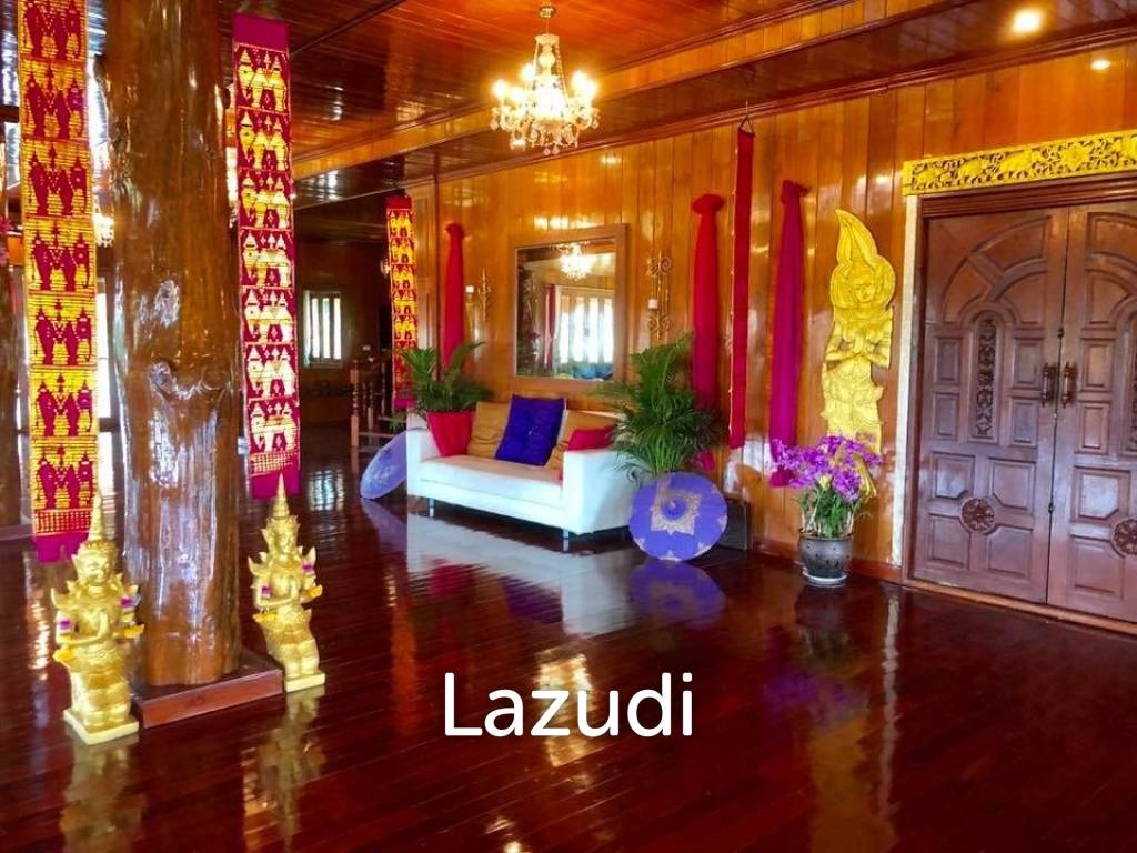 6 Bedrooms Golden Teak Mansion For Sale in Mae Taeng