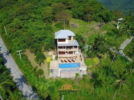 West Coast Samui Villa with Sunset View