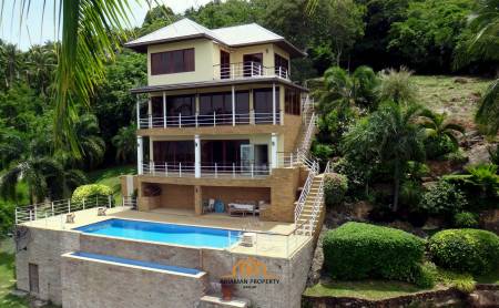 West Coast Samui Villa with Sunset View