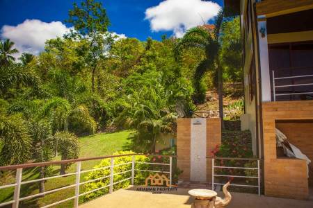 West Coast Samui Villa with Sunset View