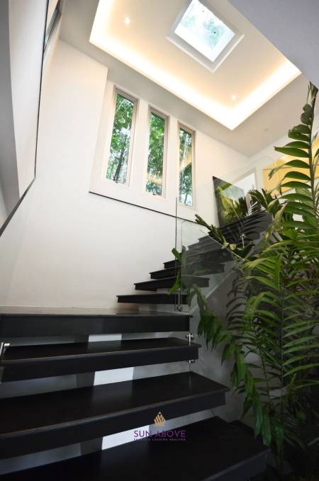 VILLA 20  - new price THB 52M for sale!