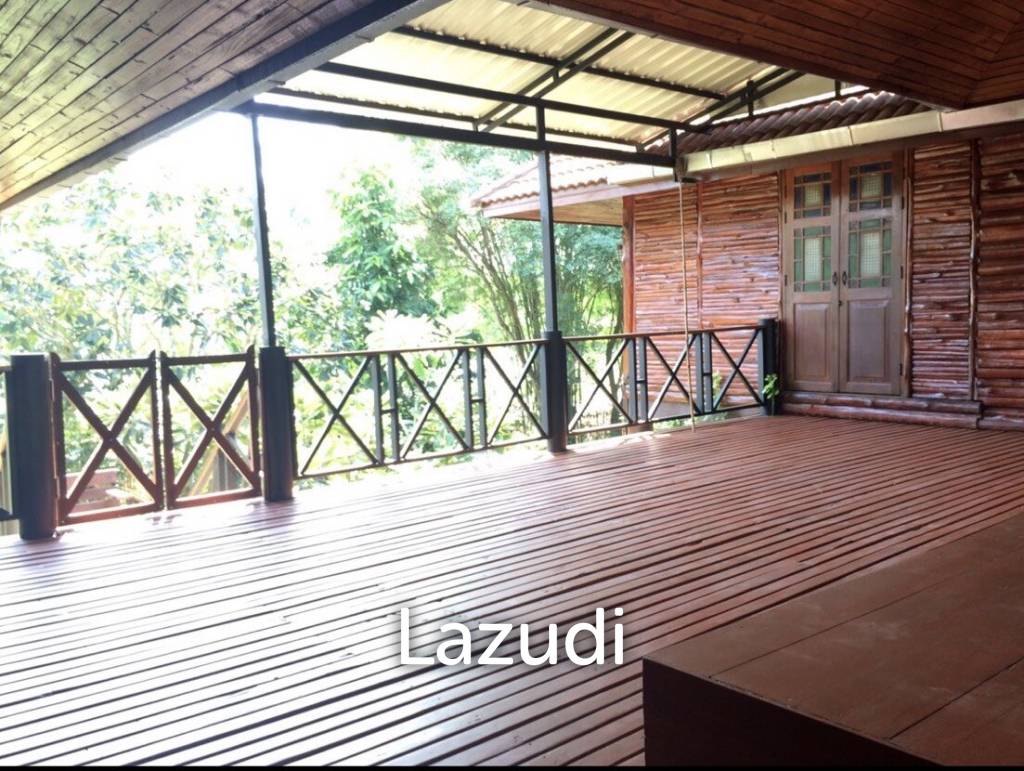 Beautiful single wooden house in Chiang Mai