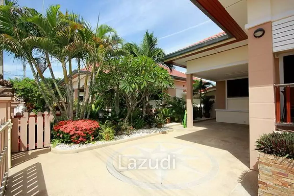 BAAN THAI 2 : Bed Pool Villa