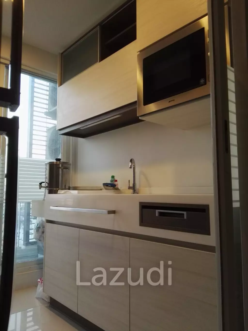 1 Bedroom for Sale at The Room Sathorn-Taksin