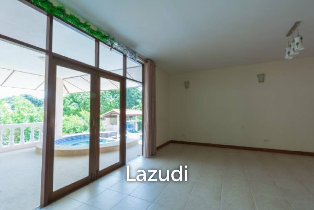 พูลวิลล่า 3 ห้องนอน บ้านมะขาม หัวหิน