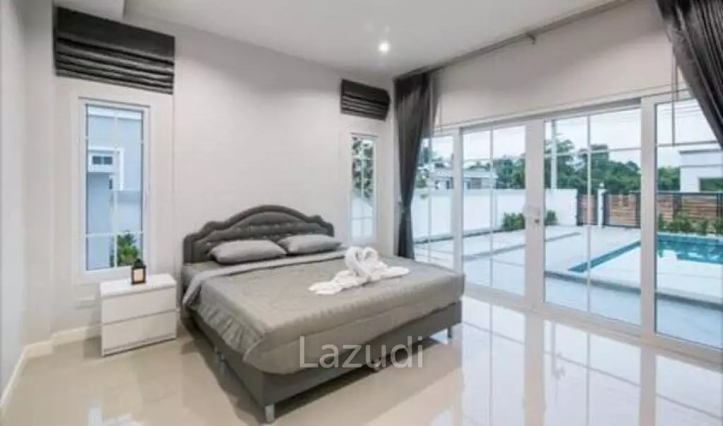 MOUNTAIN VIEW VILLAGE : Great Design Modern 3 Bed Pool Villa