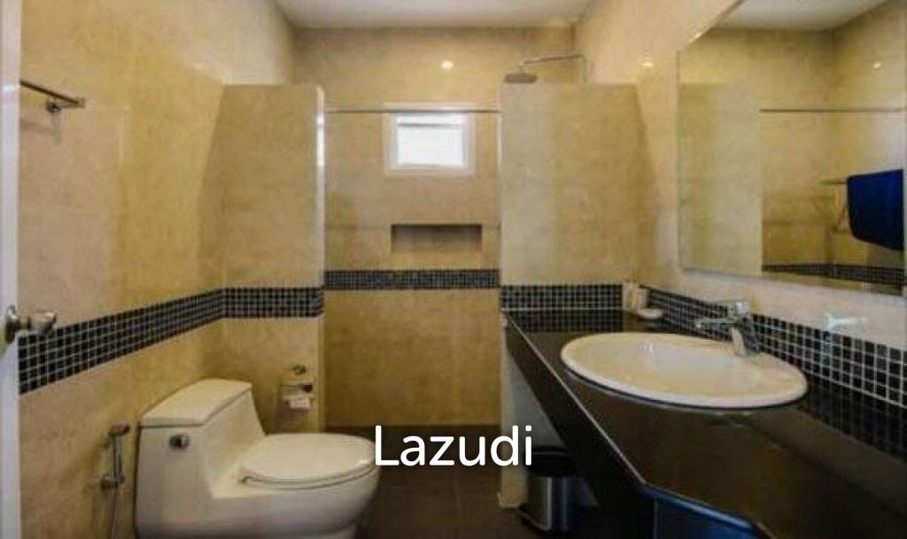 440 ตร.ม 3 เตียง 2 อาบน้ำ วิลล่า For ขาย