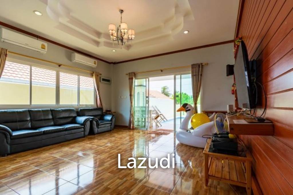 300 Sqm 4 Bed 3 Bath Villa For Sale