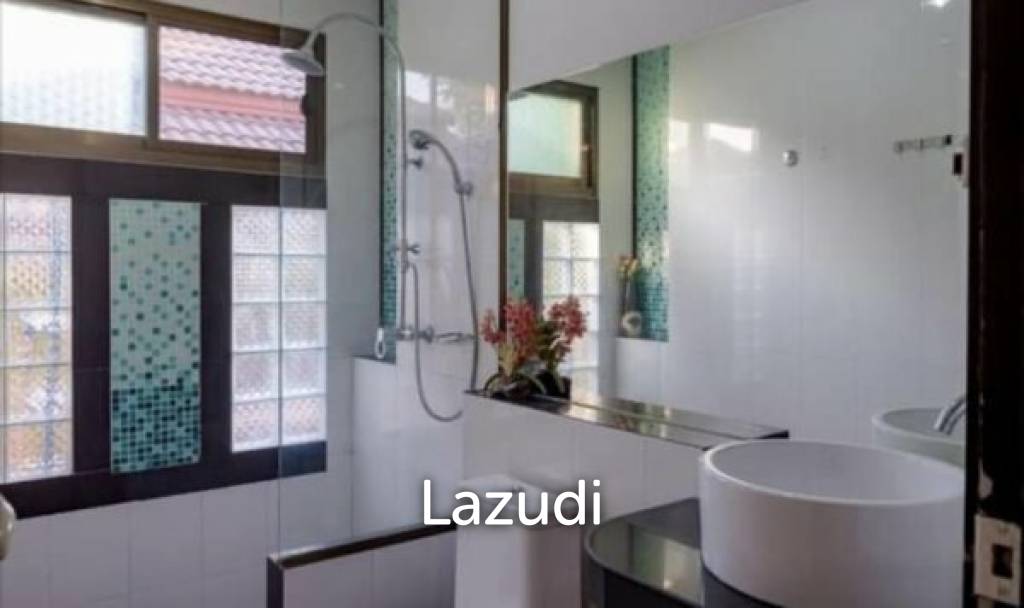 400 平方米 3 床 2 洗澡 别墅 对于 销售