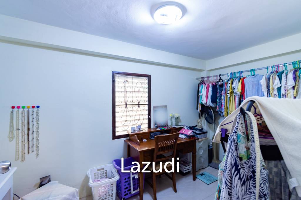 512 ตร.ม 3 เตียง 2 อาบน้ำ วิลล่า For ขาย