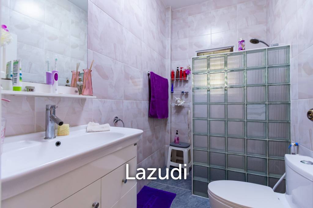 512 ตร.ม 3 เตียง 2 อาบน้ำ วิลล่า For ขาย