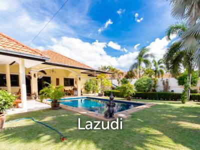 SUNSHINE MOUNTAIN 1 : Great value 3 bed pool villa