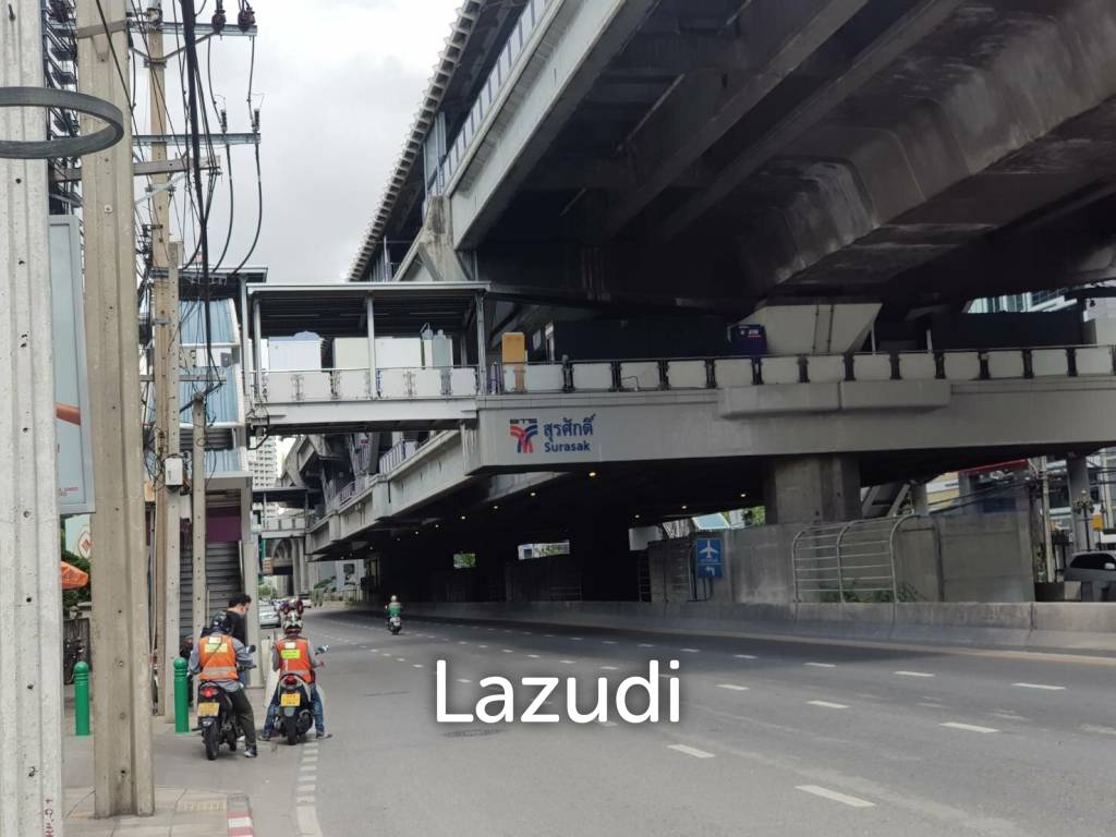 Land and building for sale Prime area Sathorn 15 ,5min. From BTS.