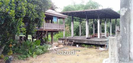 House for sale with land in Hang Dong District