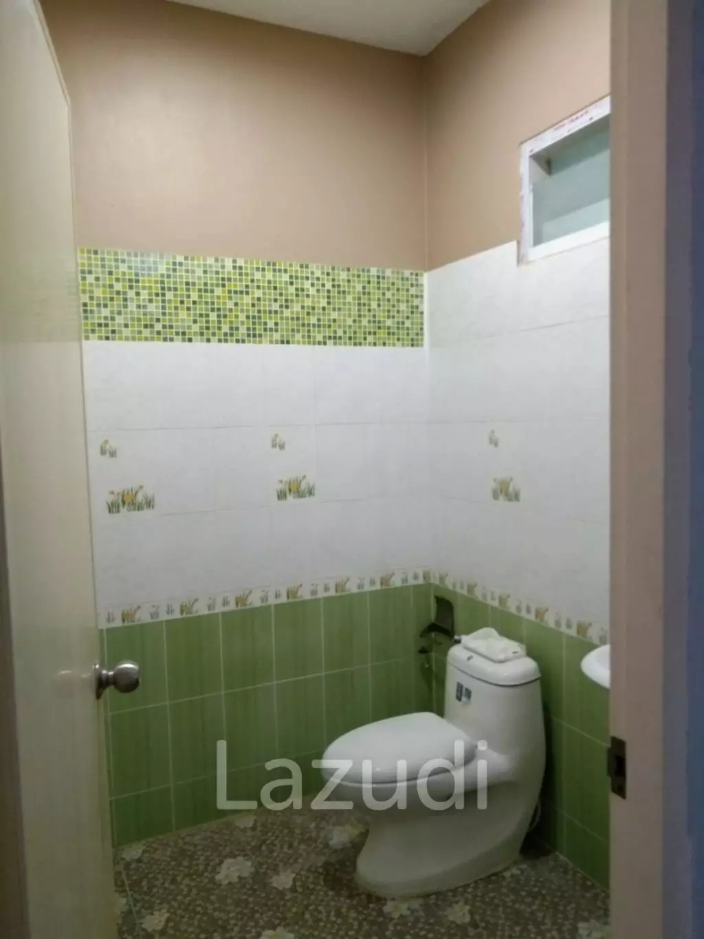 House for sale, not far from the sea