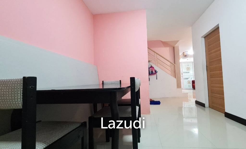 ขาย ทาวน์เฮ้าส์ 2 ชั้น หมู่บ้าน นนท์ธารา ราคาต่ำกว่าตลาด