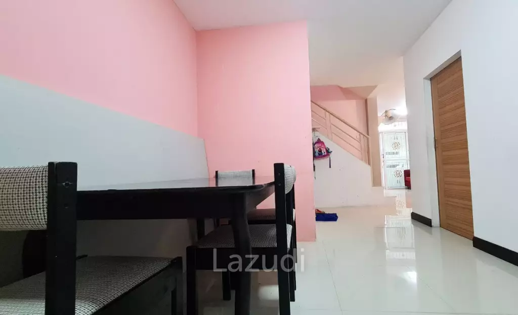 ขาย ทาวน์เฮ้าส์ 2 ชั้น หมู่บ้าน นนท์ธารา ราคาต่ำกว่าตลาด