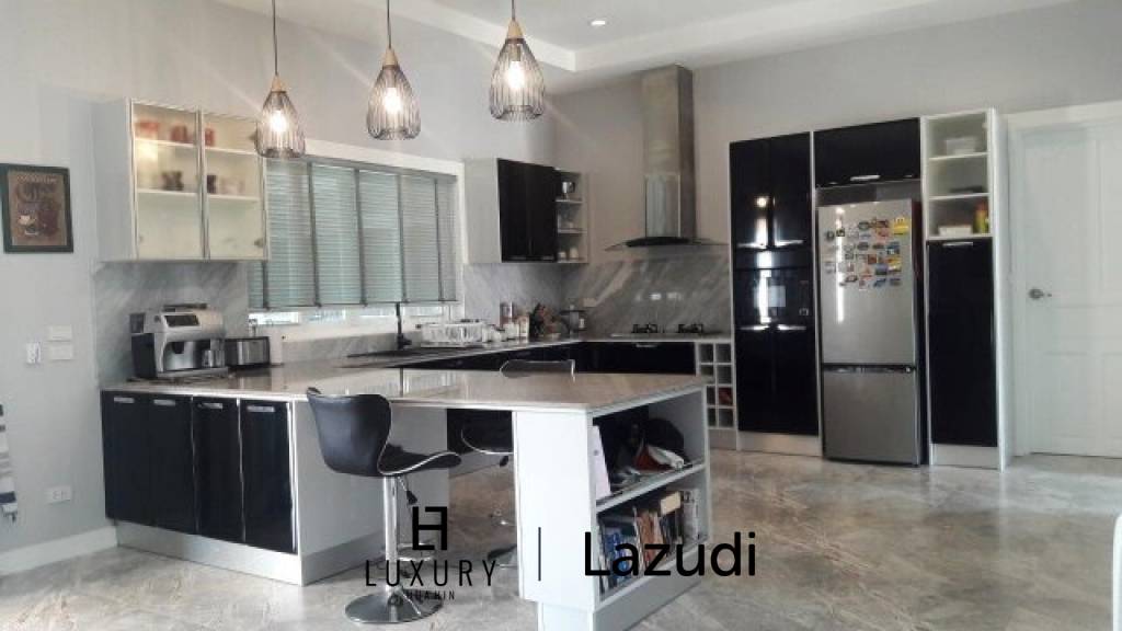 400 qm 2 Bett 2 Bad Villa Für Verkauf