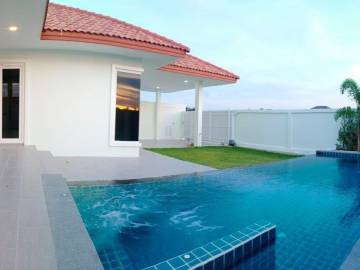 Plot 16 3 bed 210sq.m Baan Yu Yen Pool Villas Phase 2