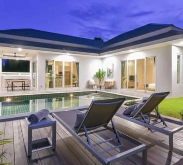 BIBURY LUXURY HOMES : Great Value and design 3 bed off-plan villa on last 2 plots of this size BIBURY LUXURY HOMES : Great Value and design 3 bed off-plan villa on last 2 plots of this size