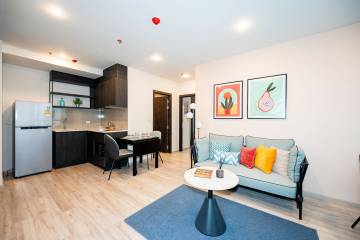 XT Huaykwang 2 Bed 50.3 Sqm For Rent