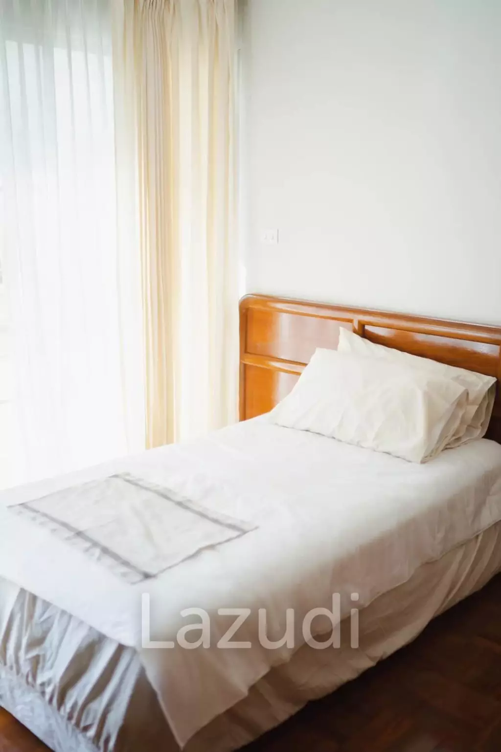 Large Pet friendly Apartment!! Near BTS Phrom Phong