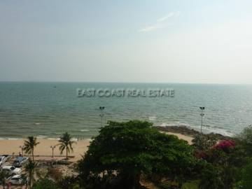 Baan Chai Nam Condo in Pratumnak Hill