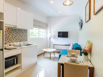 1 Bed 42.10 SQ.M Palmetto Condominium