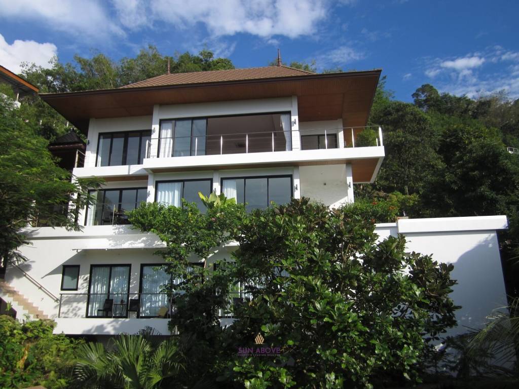 Sea view villa on the hills 5 bed in Bang Tao for sale!