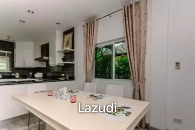 PINE FLOWER VILLAGE : Good Quality 3 Bed Pool Villa