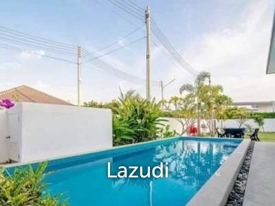 MIL POOL 1: 2 Bed Pool Villa near Town