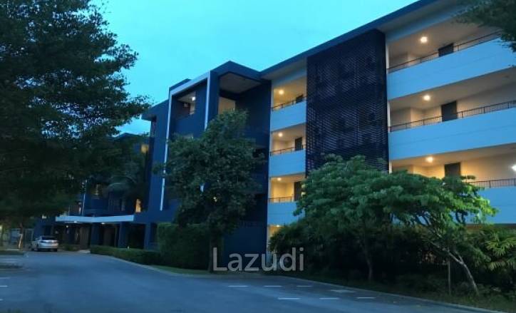 Urgent sale by owner: A spacious condominium in Cha-am, Petchburi