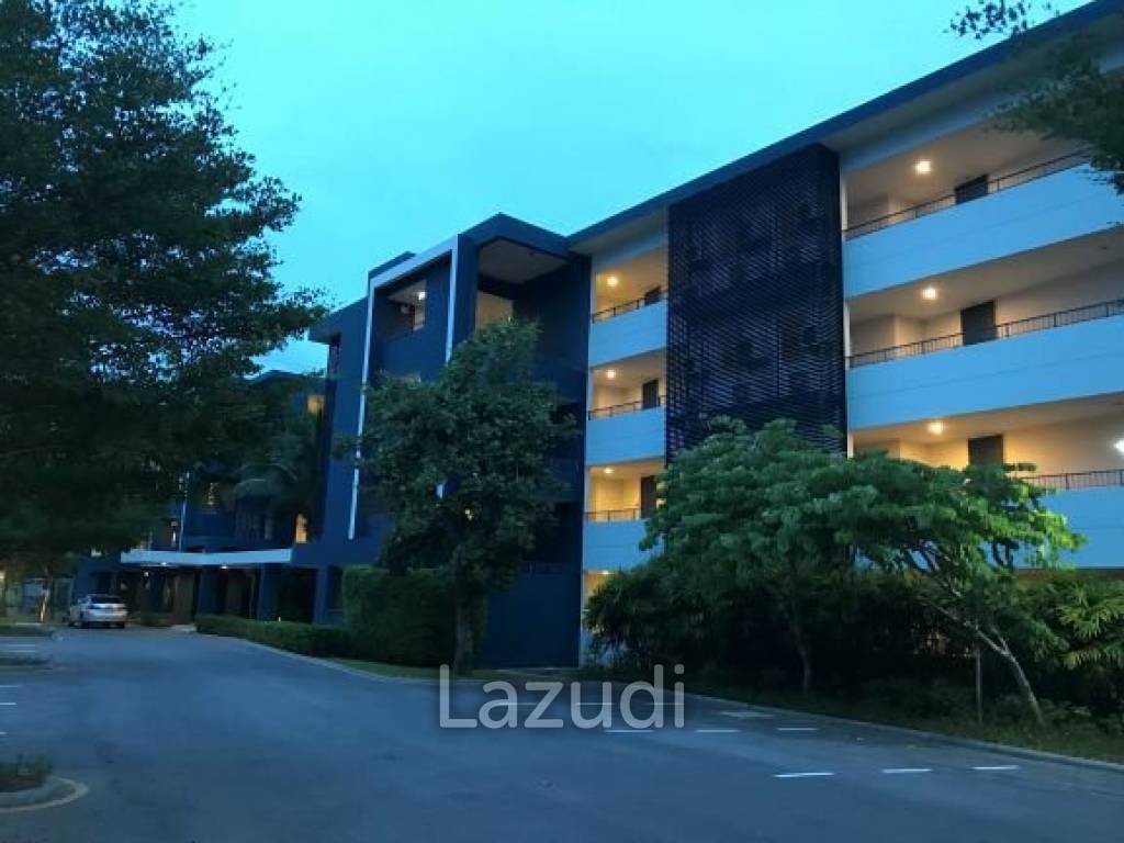 Urgent sale by owner: A spacious condominium in Cha-am, Petchburi