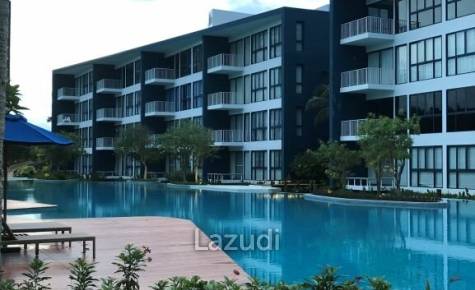 Urgent sale by owner: A spacious condominium in Cha-am, Petchburi