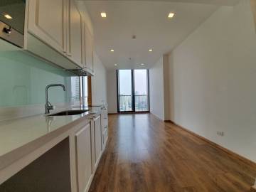 Noble BE33 For Rent