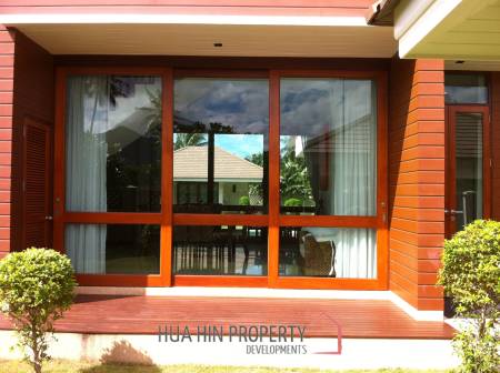 NEW PRICE! Beautiful Spacious Pool Villa - 120m from the Beach - 4 Bed/Bath