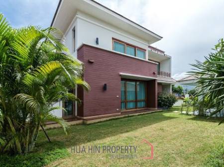NEW PRICE! Beautiful Spacious Pool Villa - 120m from the Beach - 4 Bed/Bath