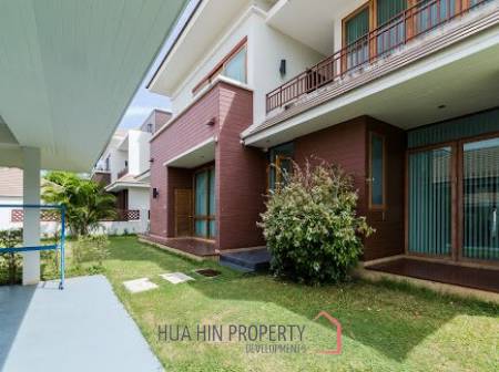 NEW PRICE! Beautiful Spacious Pool Villa - 120m from the Beach - 4 Bed/Bath