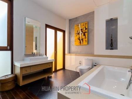 NEW PRICE! Beautiful Spacious Pool Villa - 120m from the Beach - 4 Bed/Bath