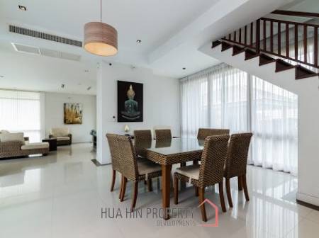 NEW PRICE! Beautiful Spacious Pool Villa - 120m from the Beach - 4 Bed/Bath