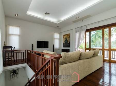 NEW PRICE! Beautiful Spacious Pool Villa - 120m from the Beach - 4 Bed/Bath