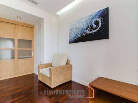 NEW PRICE! Beautiful Spacious Pool Villa - 120m from the Beach - 4 Bed/Bath