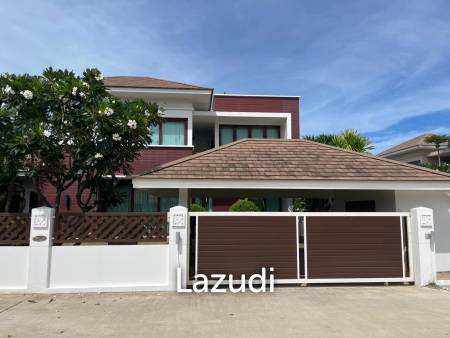 NEW PRICE! Beautiful Spacious Pool Villa - 120m from the Beach - 4 Bed/Bath