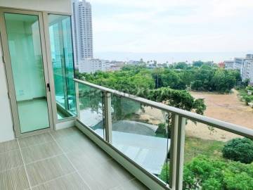 Riviera Jomtien Condo in Jomtien